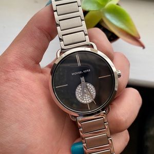 Women’s MK watch